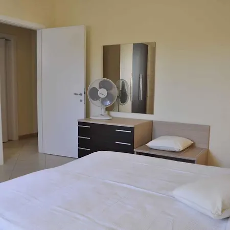 Appartement In Lazise/gardasee 21945